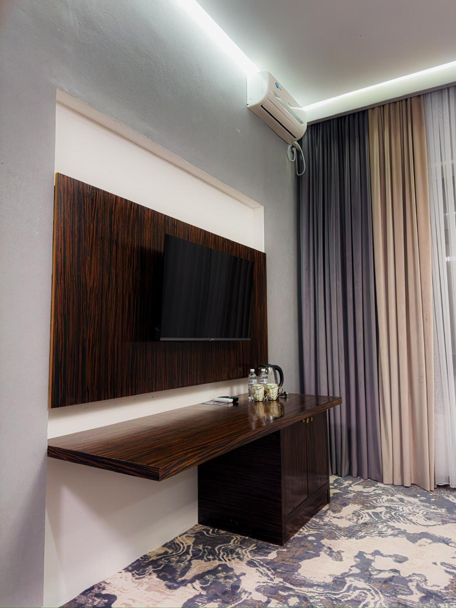 Hotel Jasmine Taraz Zewnętrze zdjęcie